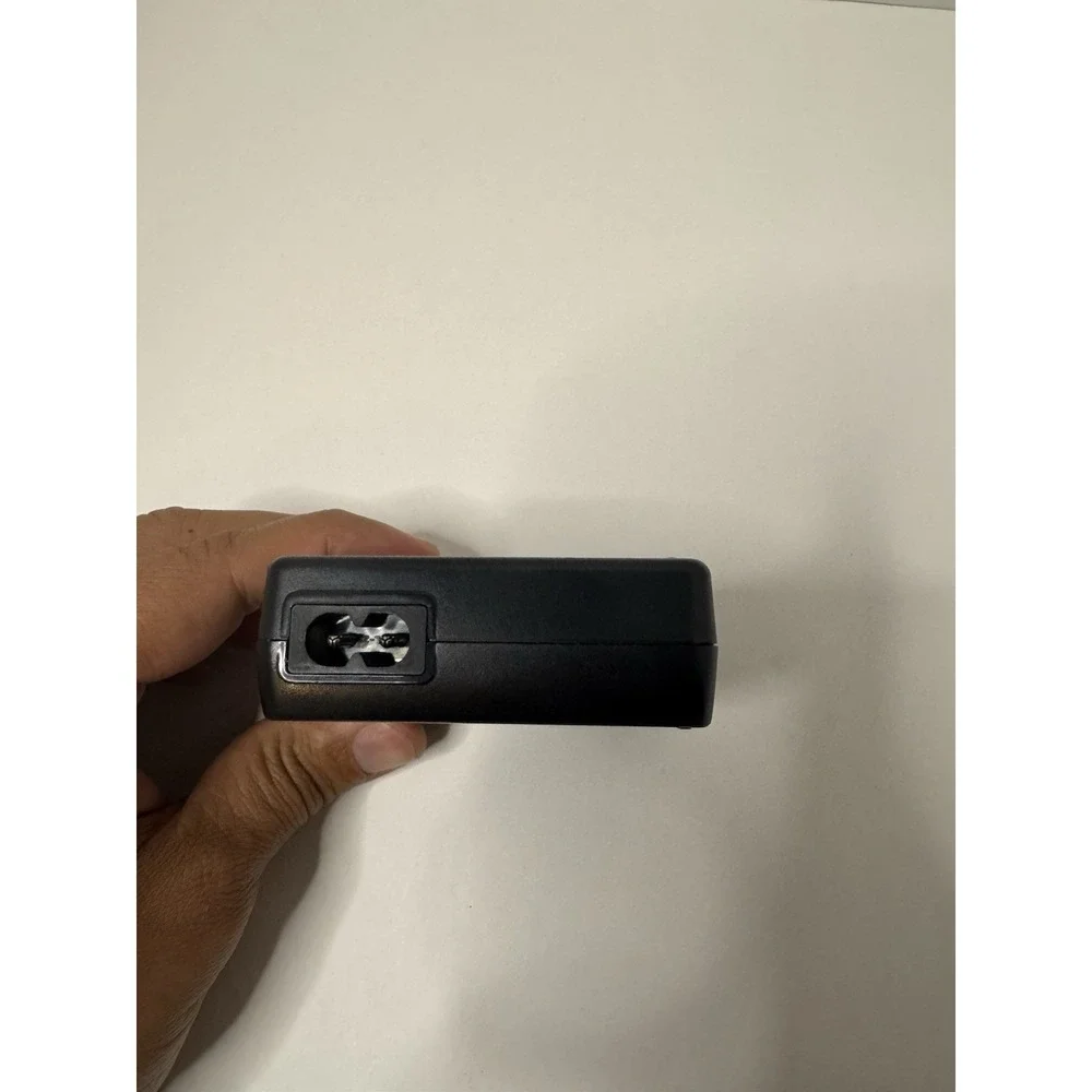 Genuine Original OEM Nikon MH-53 Li-ion Battery Charger No Cord